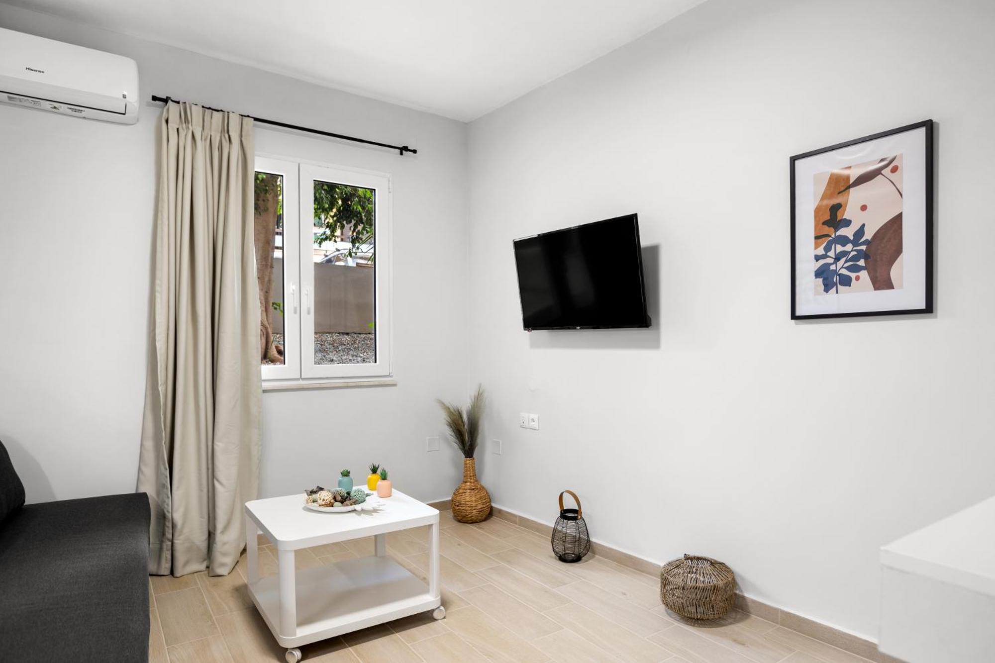 Nisos Apartments, Chania Center Экстерьер фото
