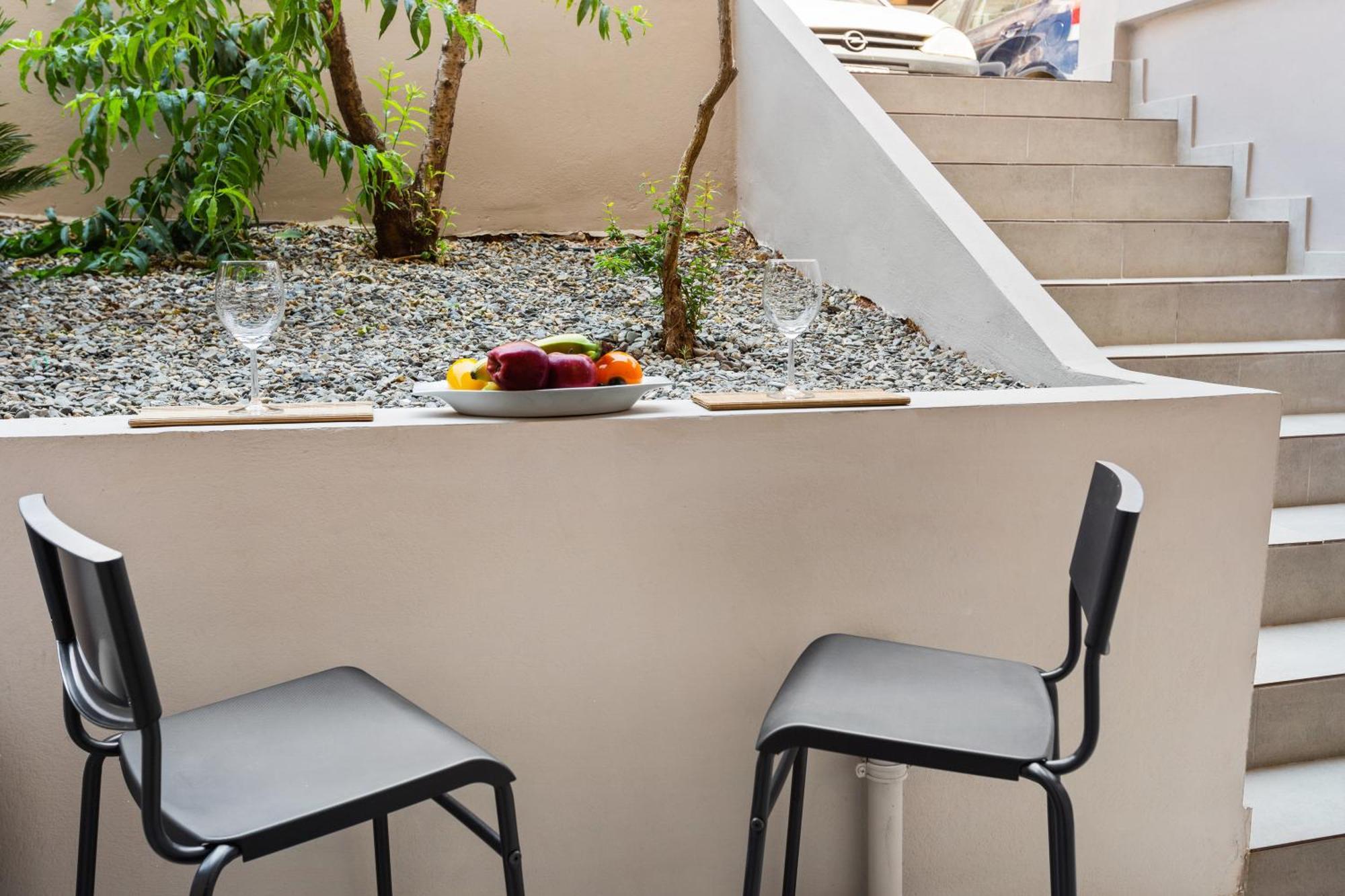 Nisos Apartments, Chania Center Экстерьер фото